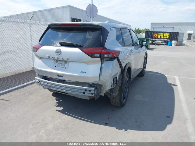 JN8BT3BB5SW426917 Nissan Rogue 60th Anniversary Edition/sv Moonroof