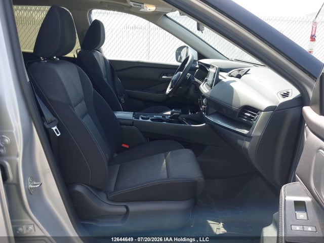 JN8BT3BB5SW426917 Nissan Rogue 60th Anniversary Edition/sv Moonroof