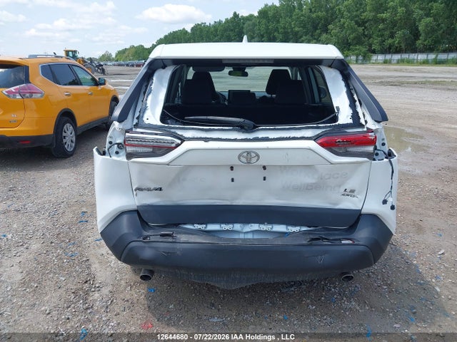 Toyota RAV4 LE 2022 2T3B1RFV6NC313782 Image 15