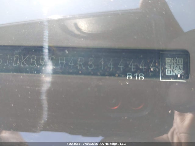12644685 :رقم المزاد ، 5TDKBRCH4RS144444 vin ، 2024 Toyota Highlander Hybrid Xle مزاد بيع