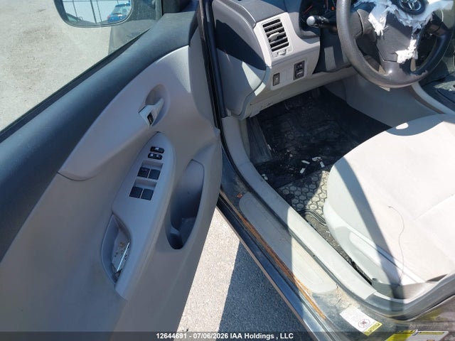 Продаж на аукціоні авто 2011 Toyota Corolla S/le, vin: 2T1BU4EE6BC688619, номер лоту: 12644691