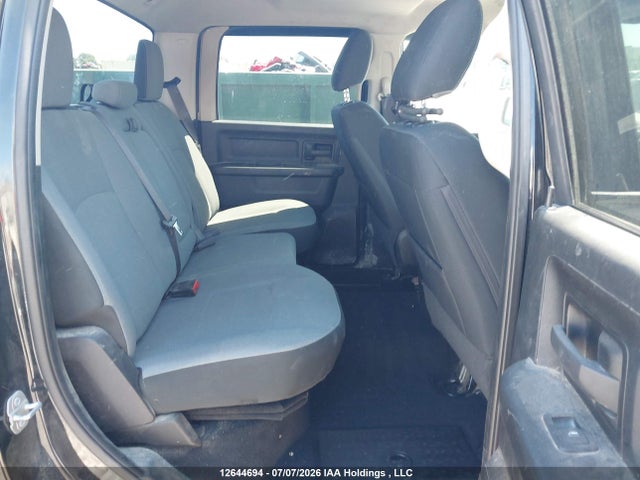 12644694 :رقم المزاد ، 3C6RR7KT6NG257848 vin ، 2022 Ram 1500 Classic Tradesman مزاد بيع
