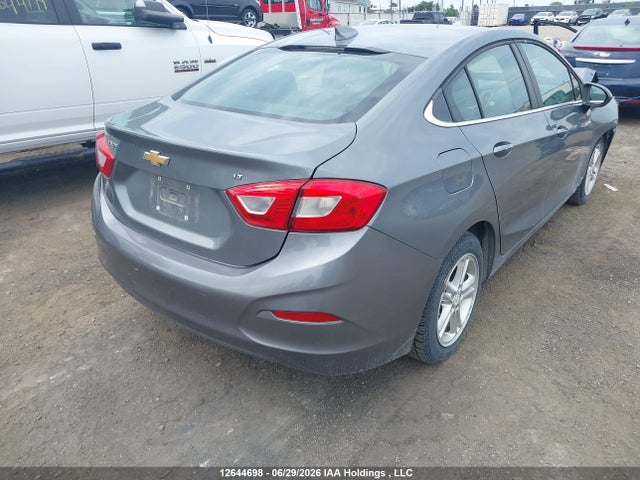 Chevrolet CRUZE LT 2018 1G1BE5SM9J7124082 Image 4