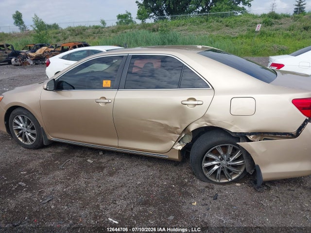 12644706 :رقم المزاد ، 4T1BF1FK9CU010413 vin ، 2012 Toyota Camry Se/le/xle مزاد بيع