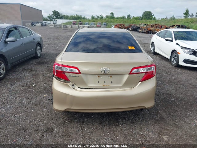12644706 :رقم المزاد ، 4T1BF1FK9CU010413 vin ، 2012 Toyota Camry Se/le/xle مزاد بيع