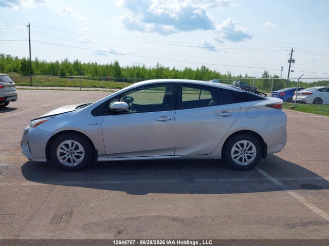 Продажа на аукционе авто 2018 Toyota Prius, vin: JTDKBRFU9J3589146, номер лота: 12644707