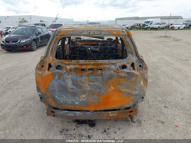 2T3BFREV1FW255874 Toyota RAV4 LE