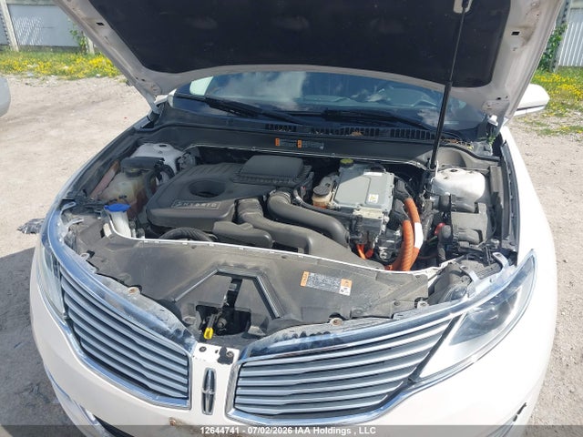 3LN6L2LU5FR628085 Lincoln MKZ HYBRID