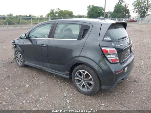 Chevrolet Sonic Lt Auto 2018 1G1JD6SB5J4108417 Image 3