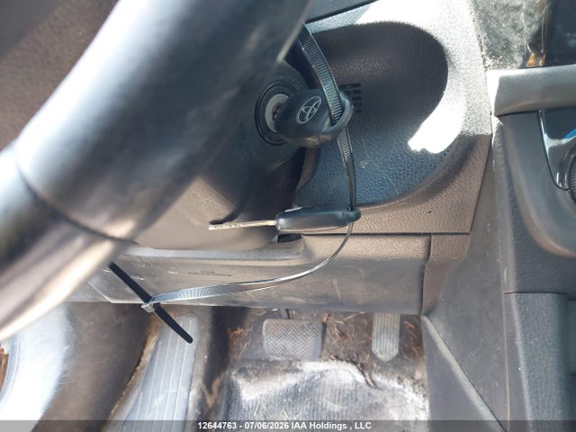 2015 Toyota Corolla L/le/le Pls/prm/s/s Pls მანქანა იყიდება აუქციონზე, vin: 2T1BURHE7FC411041, აუქციონის ნომერი: 12644763