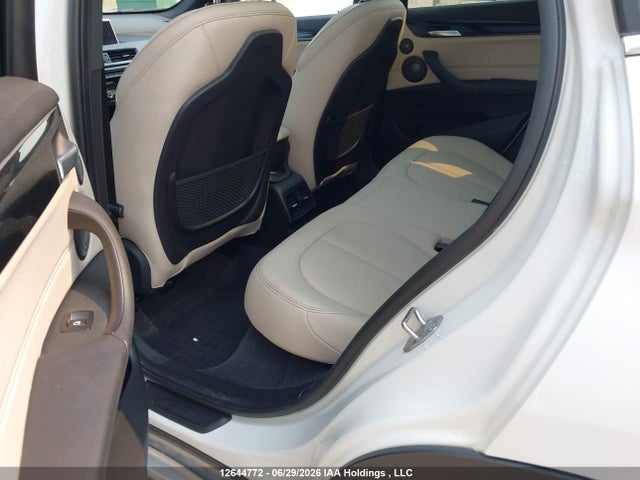 WBXHT3C35G5E54622 BMW X1 Xdrive28i