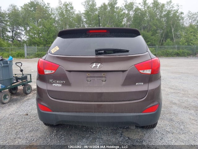 12633262 :رقم المزاد ، KM8JTCAF2FU020019 vin ، 2015 Hyundai Tucson Gl مزاد بيع