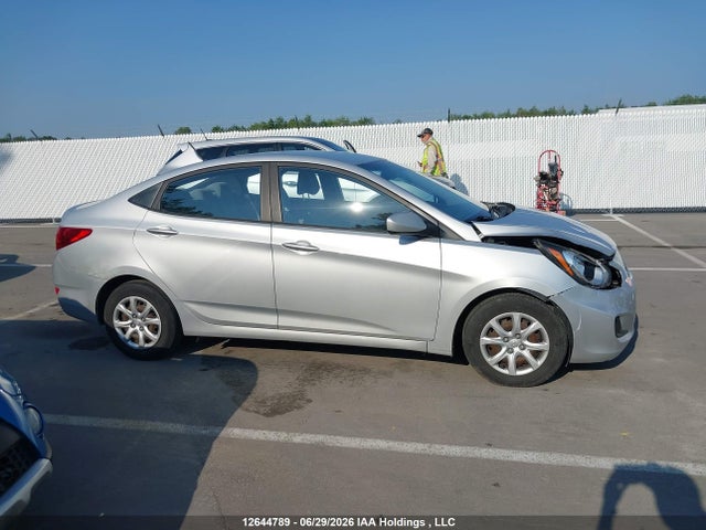 12644789 :رقم المزاد ، KMHCT4AE9EU771400 vin ، 2014 Hyundai Accent Gl مزاد بيع