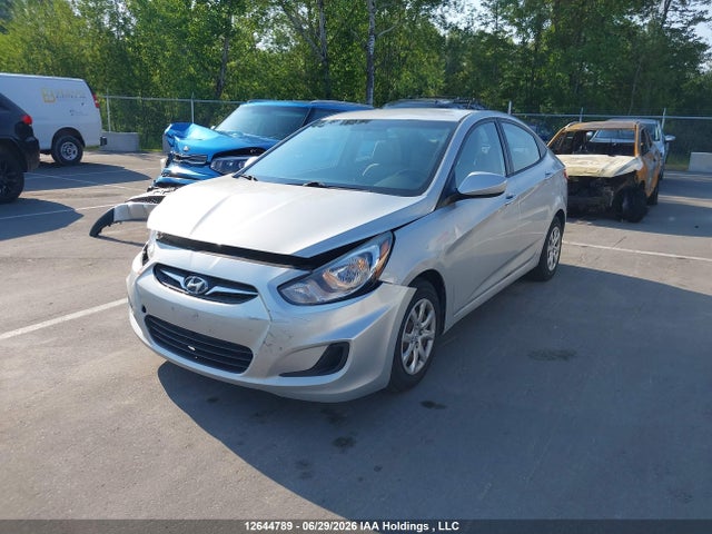 12644789 :رقم المزاد ، KMHCT4AE9EU771400 vin ، 2014 Hyundai Accent Gl مزاد بيع