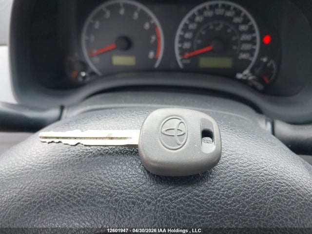 2013 Toyota Corolla Ce მანქანა იყიდება აუქციონზე, vin: 2T1BU4EE7DC028835, აუქციონის ნომერი: 12601947