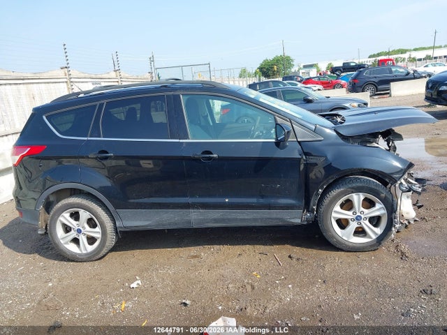 1FMCU0GX7GUB63862 Ford ESCAPE SE