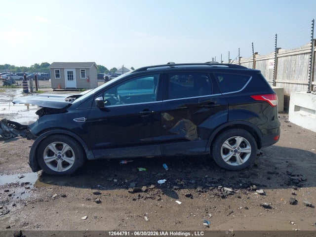 1FMCU0GX7GUB63862 Ford ESCAPE SE