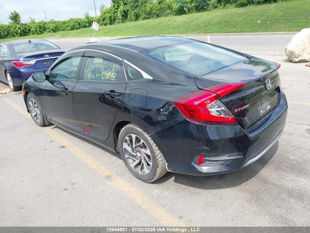 Honda CIVIC EX 2019 2HGFC2F76KH041198 Image 3