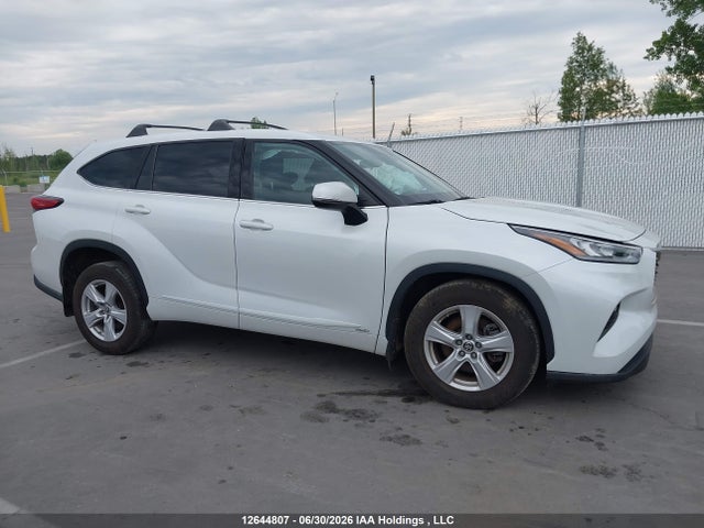 Aukcja sprzedaży 2022 Toyota Highlander Hybrid Le, vin: 5TDBBRCH5NS559282, numer aukcji: 12644807