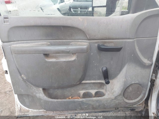 12644808 :رقم المزاد ، 1GC2KVCG9BZ225251 vin ، 2011 Chevrolet Silverado 2500hd Wt مزاد بيع