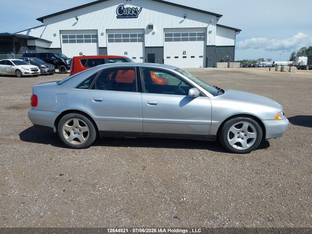 2001 Audi A4 2.8 Quattro მანქანა იყიდება აუქციონზე, vin: WAUDH68D41A122082, აუქციონის ნომერი: 12644821