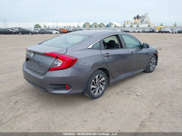 2017 Honda Civic Ex მანქანა იყიდება აუქციონზე, vin: 2HGFC2F81HH033592, აუქციონის ნომერი: 12644824