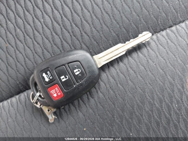 Toyota COROLLA LE 2018 2T1BURHE4JC120568 Image 11
