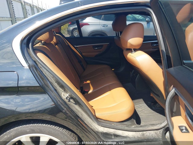 BMW 330i Xdrive 2017 WBA8D9G52HNT91547 Image 8