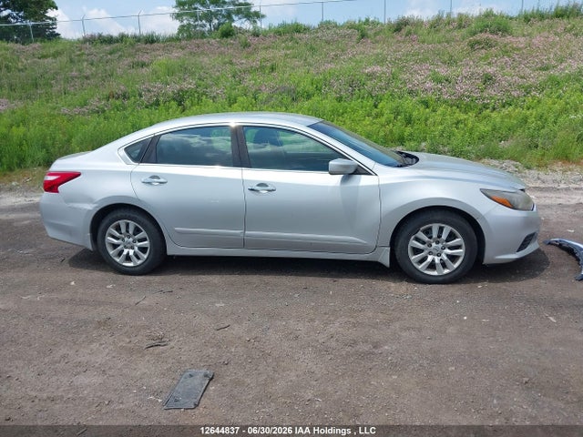 Продаж на аукціоні авто 2017 Nissan Altima 2.5 S, vin: 1N4AL3AP0HN329956, номер лоту: 12644837