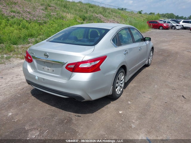 Продаж на аукціоні авто 2017 Nissan Altima 2.5 S, vin: 1N4AL3AP0HN329956, номер лоту: 12644837