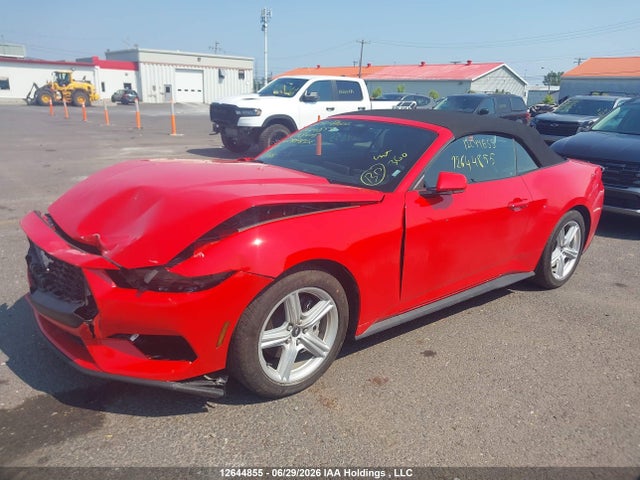 Ford Mustang 2026 1FAGP8UH3T5118405 Image 2