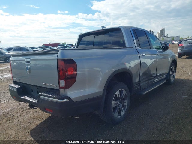 Honda Ridgeline Touring 2019 5FPYK3F7XKB505574 Image 4