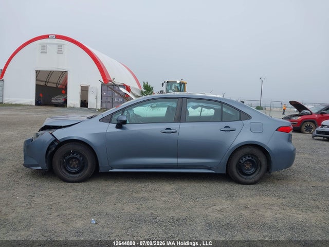 5YFBPRBE0LP006442 Toyota COROLLA LE