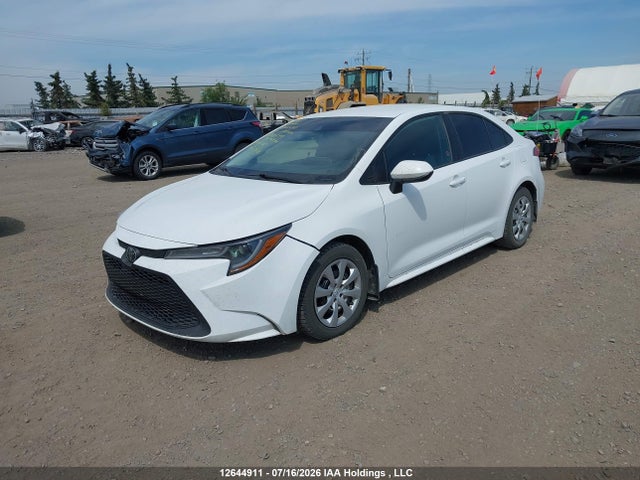 Toyota COROLLA LE 2021 5YFBPMBE2MP251098 Image 2