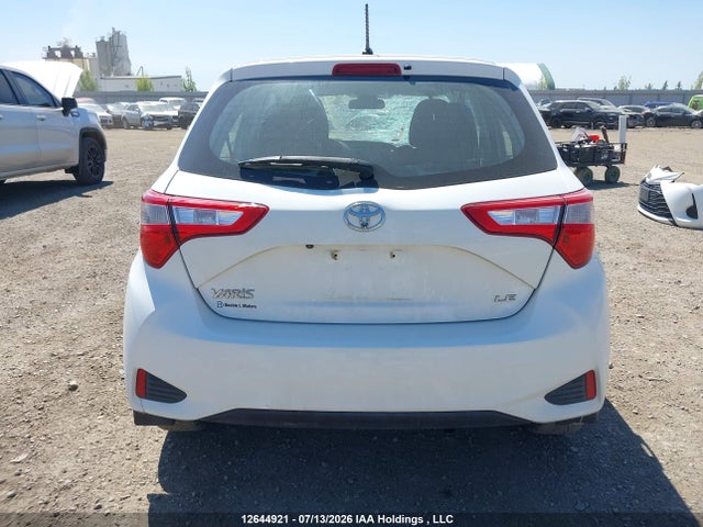 12644921 :رقم المزاد ، VNKKTUD31JA097269 vin ، 2018 Toyota Yaris L/le/se مزاد بيع