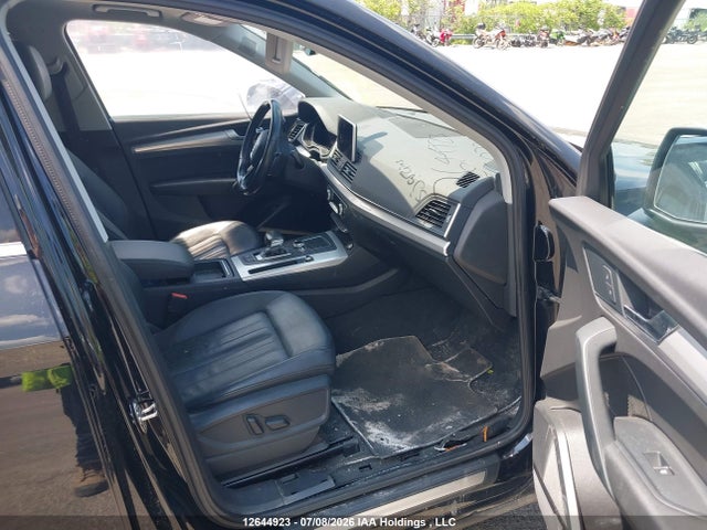 Audi Q5 2.0t Technik 2018 WA1CNAFY5J2022433 Image 5