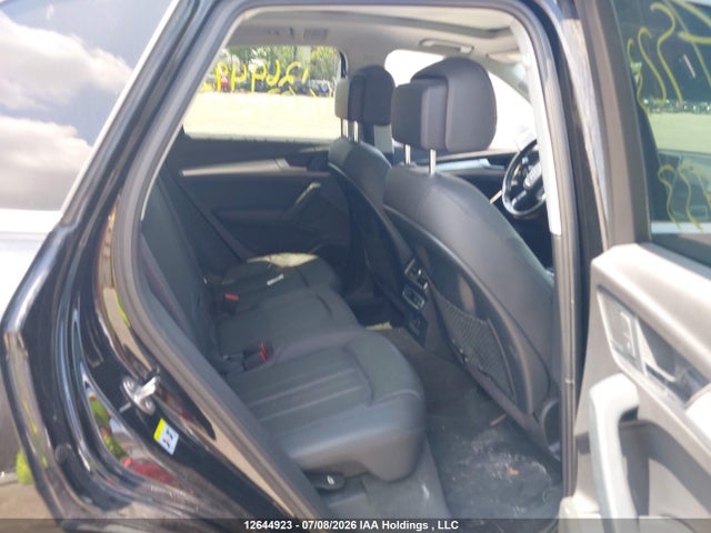 Audi Q5 2.0t Technik 2018 WA1CNAFY5J2022433 Image 8