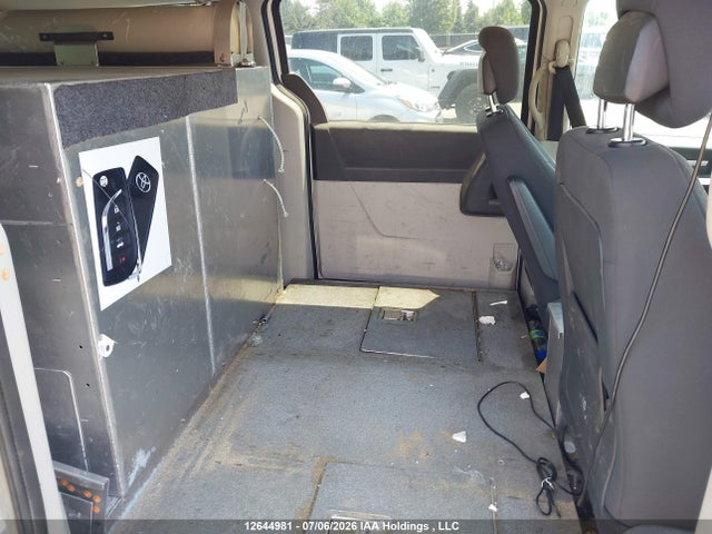 12644981 :رقم المزاد ، 2D4CN1AE9AR389603 vin ، 2010 Dodge Grand Caravan C/v C/v مزاد بيع
