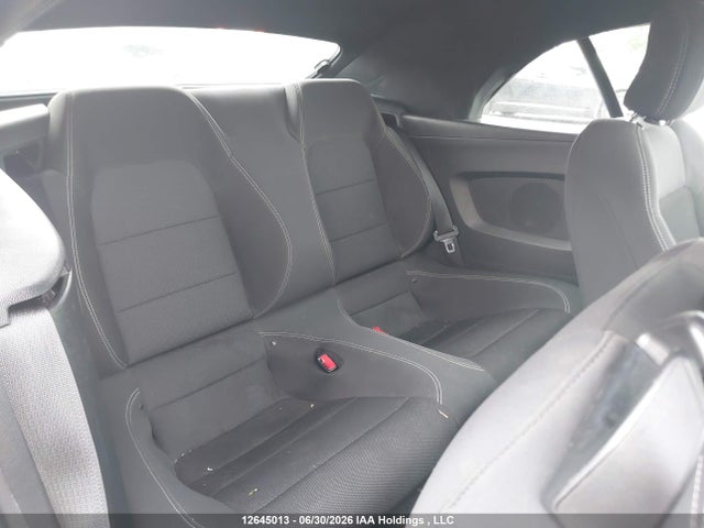 Продажа на аукционе авто 2017 Ford Mustang V6, vin: 1FATP8EM9H5331828, номер лота: 12645013