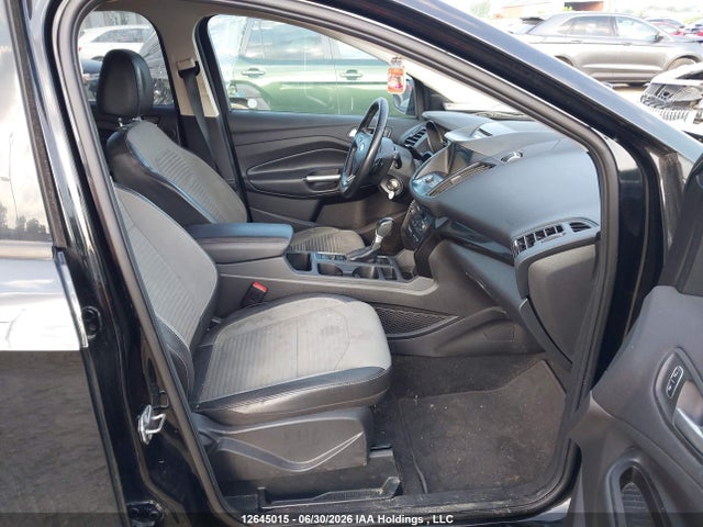 12645015 :رقم المزاد ، 1FMCU0G96HUD80290 vin ، 2017 Ford Escape مزاد بيع