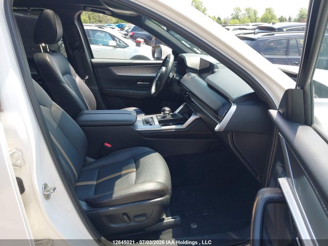 Продажа на аукционе авто 2025 Mazda Cx-90 Plug-in Hybrid Gt, vin: JM3KKDHA5S1254122, номер лота: 12645021