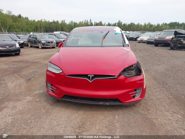 Продажа на аукционе авто 2019 Tesla Model X 100d/75d/long Range/p100d, vin: 5YJXCAE22KF189454, номер лота: 12645025