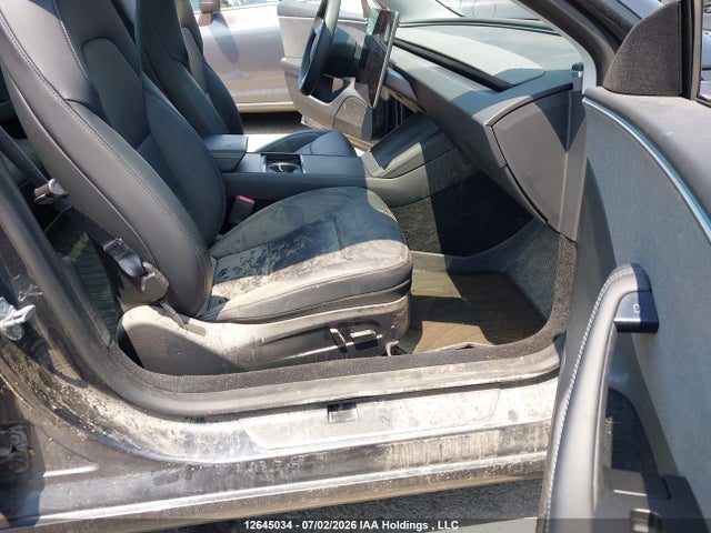 5YJ3E1EA4SF892280 Tesla Model 3 Premium Rear-wheel Drive