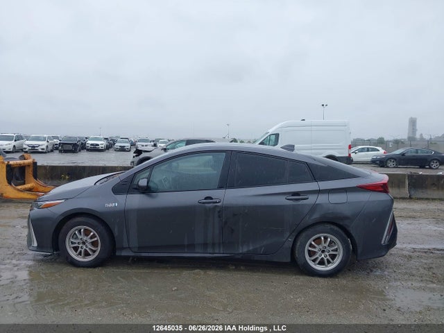 JTDKAMFP7M3195133 Toyota Prius Prime Le/xle/limited