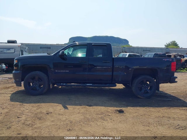 Продаж на аукціоні авто 2017 Chevrolet Silverado K1500/k1500 Ls, vin: 1GCVKNEH5HZ385249, номер лоту: 12645061