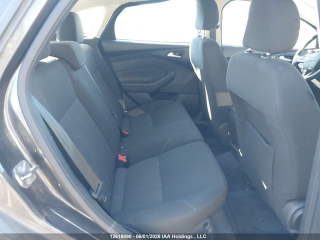 Ford FOCUS SE 2015 1FADP3K29FL211840 Image 8