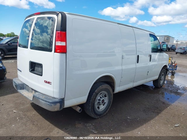 GMC Savana 2500 Work Van 2020 1GTW7AFPXL1163754 Image 4