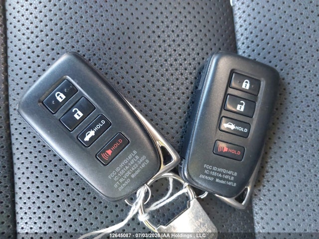 12645087 :رقم المزاد ، JTHC81F28M5047112 vin ، 2021 Lexus Is 300 300 مزاد بيع