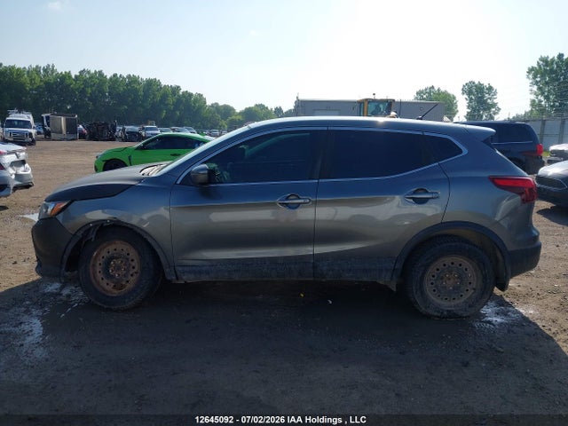 2018 Nissan Qashqai S/sv მანქანა იყიდება აუქციონზე, vin: JN1BJ1CP7JW109061, აუქციონის ნომერი: 12645092