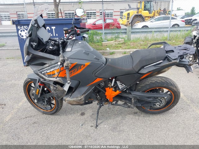 KTM 1290 Super Adventure S 2022 VBKV79407NM950886 Image 9